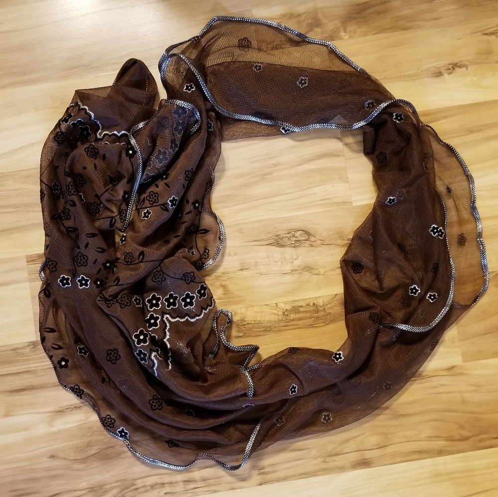 Scarf brown with black flowers and silver toned
